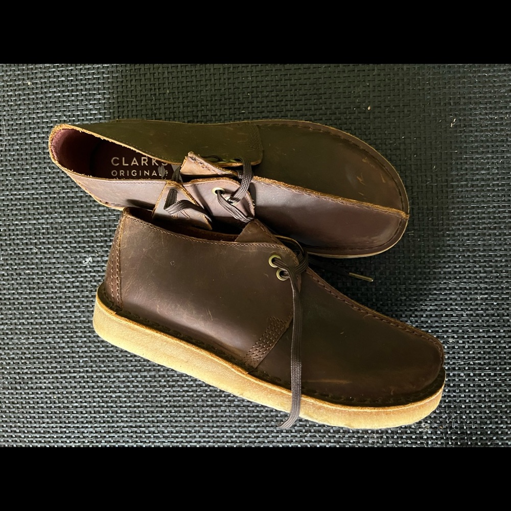 Clark’s Desert Trek - mens size 9m beeswax